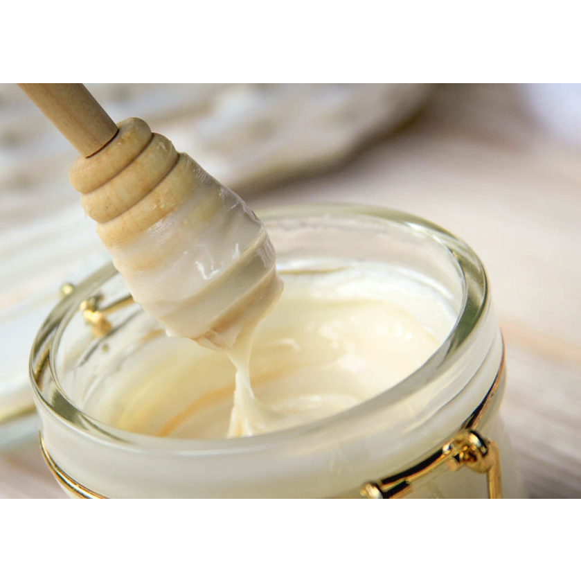 Крем-Мёд с ягодами и орехами